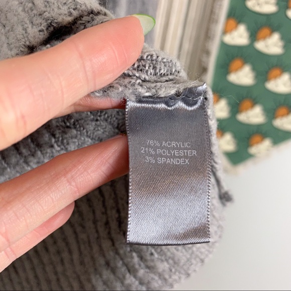 Marled Balloon Sleeve Grey Knit Sweater Size Medium - Picture 12 of 12